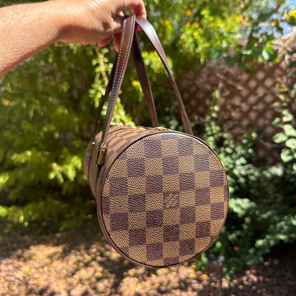 Louis Vuitton Ebene Papillon - Picture 2 of 7